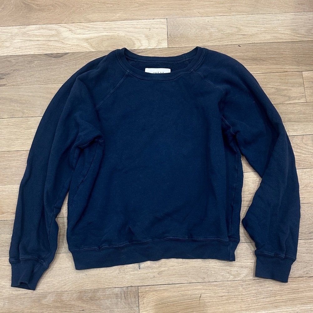 This is The Great navy shrunken sweatshirt